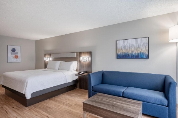 Holiday Inn Express Hotel & Suites Columbia-I-20 at Clemson Road image 27